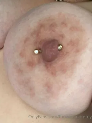 Funwithmommy OnlyFans Leaked Free Thumbnail Picture - #zvlpL6UqAC