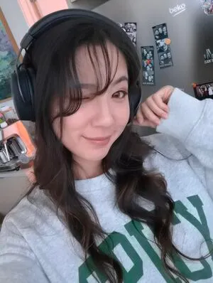 Fuslie OnlyFans Leaked Free Thumbnail Picture - #GHTughV3IB