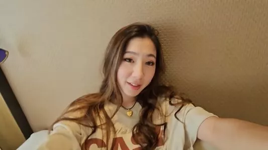 Fuslie OnlyFans Leaked Free Thumbnail Picture - #GuQZanOTUV