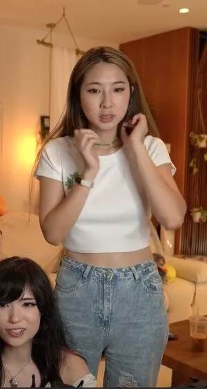 Fuslie OnlyFans Leaked Free Thumbnail Picture - #fooJ6rn32y