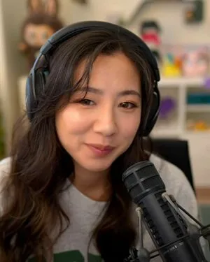 Fuslie OnlyFans Leaked Free Thumbnail Picture - #jC3UNMSgtc