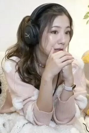 Fuslie OnlyFans Leaked Free Thumbnail Picture - #kZDzMX6eRD