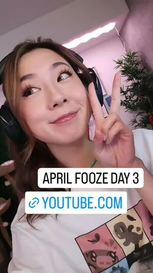 Fuslie OnlyFans Leaked Free Thumbnail Picture - #p2tBIxcKUx