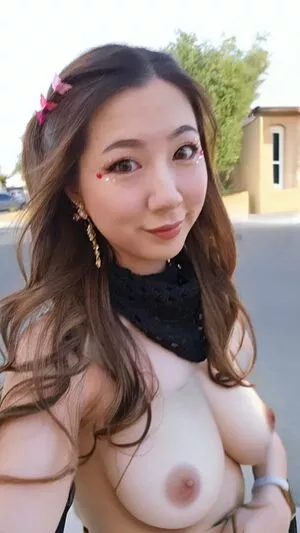 Fuslie OnlyFans Leaked Free Thumbnail Picture - #u6WGedC8fE