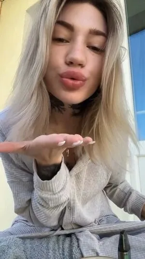 Future Star OnlyFans Leaked Free Thumbnail Picture - #7x8BsqutAg