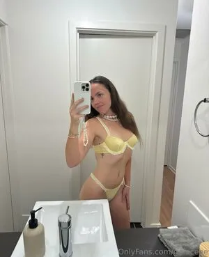 G R Aceee OnlyFans Leaked Free Thumbnail Picture - #N3bNLk8NZX