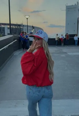 Gabb Goudy OnlyFans Leaked Free Thumbnail Picture - #hoTNzpbji4