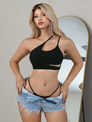 Gabi Champ OnlyFans Leaked Free Thumbnail Picture - #xATwinsbuH