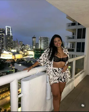 Gabmiranda OnlyFans Leaked Free Thumbnail Picture - #o68pVE3SCP