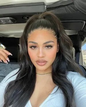 Gabriela Bandy OnlyFans Leaked Free Thumbnail Picture - #AxsISREILL