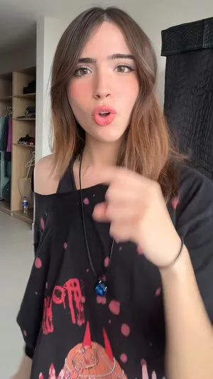 Gabriela Bee OnlyFans Leaked Free Thumbnail Picture - #7AS9k0db9n