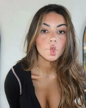 Gabriela Moura OnlyFans Leaked Free Thumbnail Picture - #09BfAemEym