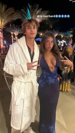 Gabriela Moura OnlyFans Leaked Free Thumbnail Picture - #TAIAa1bAZA