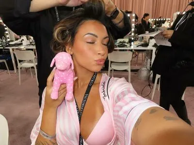 Gabriela Moura OnlyFans Leaked Free Thumbnail Picture - #dHFEMFLuoZ