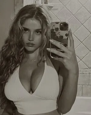 Gabriella Couto OnlyFans Leaked Free Thumbnail Picture - #TcAVDBDVOA