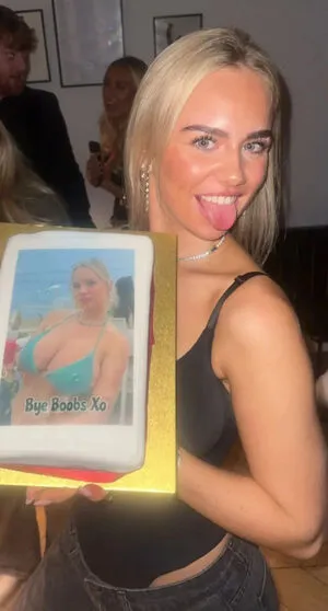 Gabriella Davies OnlyFans Leaked Free Thumbnail Picture - #ESSpW3SWRb