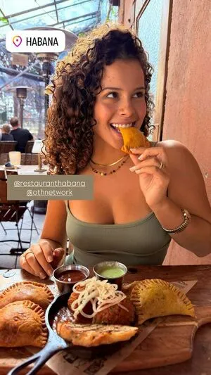 Gabriella Saraivah OnlyFans Leaked Free Thumbnail Picture - #faXbEBExKG