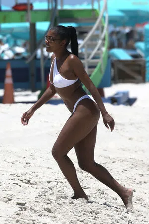 Gabrielle Union OnlyFans Leaked Free Thumbnail Picture - #4bxyrWNjbT