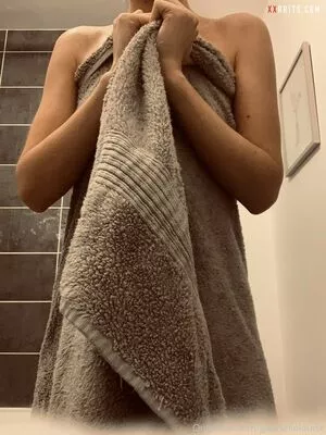 gabriellelouise OnlyFans Leaked Free Thumbnail Picture - #6Zy1LJQkP1