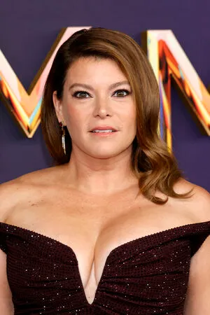Gail Simmons OnlyFans Leaked Free Thumbnail Picture - #tVFGVhdBpb