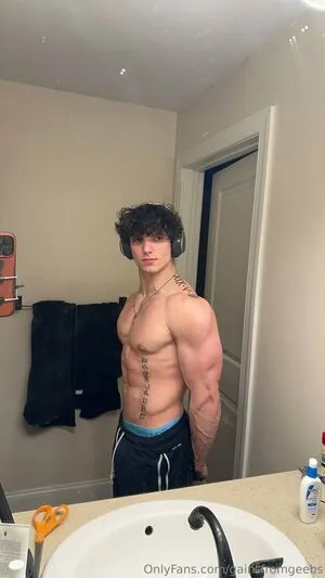 Gainsfromgeebs OnlyFans Leaked Free Thumbnail Picture - #6zK5mFL8qI