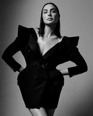 gal_gadot OnlyFans Leaked Free Thumbnail Picture - #0DzaPDap5a