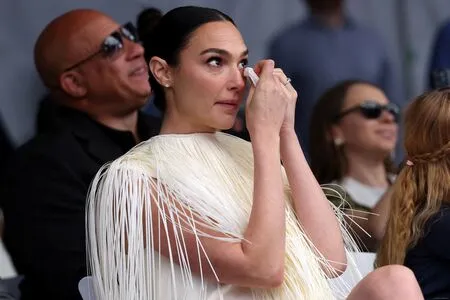 gal_gadot OnlyFans Leaked Free Thumbnail Picture - #2lDMcebUks