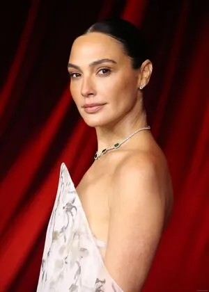 gal_gadot OnlyFans Leaked Free Thumbnail Picture - #4zBOTU04Xr