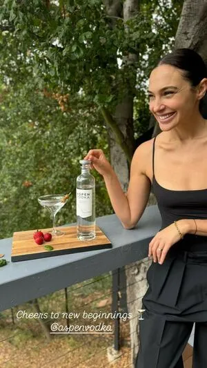 gal_gadot OnlyFans Leaked Free Thumbnail Picture - #AClhyZrYLy