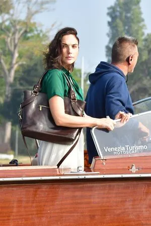 gal_gadot OnlyFans Leaked Free Thumbnail Picture - #FLub0lUk0z