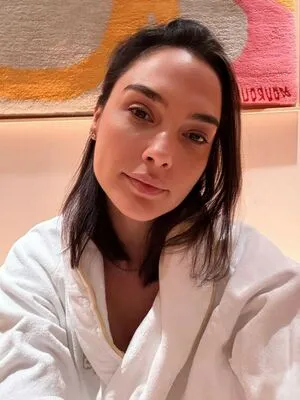 gal_gadot OnlyFans Leaked Free Thumbnail Picture - #Fg279wvx3u