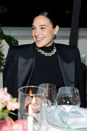gal_gadot OnlyFans Leaked Free Thumbnail Picture - #K62RzeC7H5
