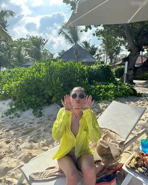 gal_gadot OnlyFans Leaked Free Thumbnail Picture - #KFONayicov