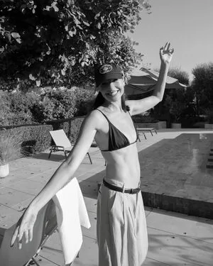 gal_gadot OnlyFans Leaked Free Thumbnail Picture - #M3Vw34LPPw