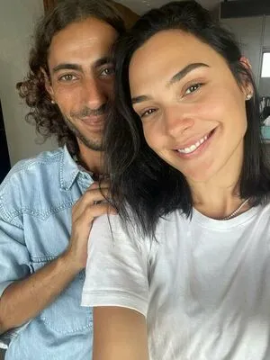 gal_gadot OnlyFans Leaked Free Thumbnail Picture - #Rk0l3CLm0n