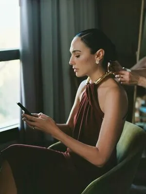 gal_gadot OnlyFans Leaked Free Thumbnail Picture - #SgCmki1WAX