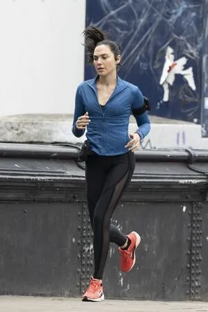 gal_gadot OnlyFans Leaked Free Thumbnail Picture - #b49HyeOlEf