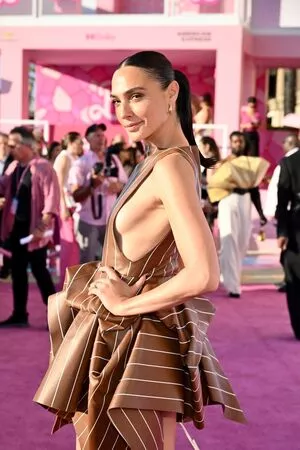 gal_gadot OnlyFans Leaked Free Thumbnail Picture - #irk82m9yK9