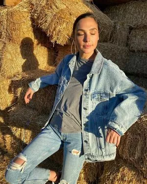 gal_gadot OnlyFans Leaked Free Thumbnail Picture - #mq8TsXL2Vm