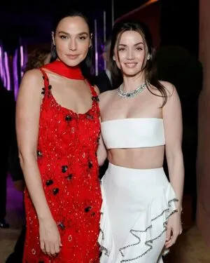gal_gadot OnlyFans Leaked Free Thumbnail Picture - #muYFT1wz0U