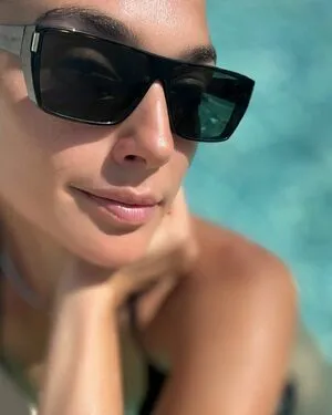 gal_gadot OnlyFans Leaked Free Thumbnail Picture - #tsblJnrqy5