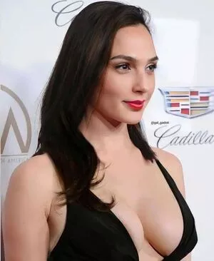 gal_gadot OnlyFans Leaked Free Thumbnail Picture - #x7E73a20T0