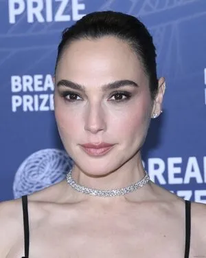 gal_gadot OnlyFans Leaked Free Thumbnail Picture - #yMLIAS9mmS