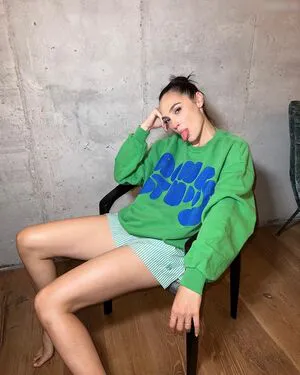 gal_gadot OnlyFans Leaked Free Thumbnail Picture - #z5K4CupYft