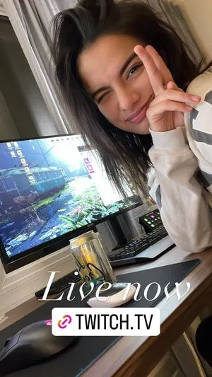 Galadriex OnlyFans Leaked Free Thumbnail Picture - #t8m9MEOkW1