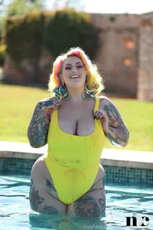 GaldaLou OnlyFans Leaked Free Thumbnail Picture - #LCKf2ToHAV