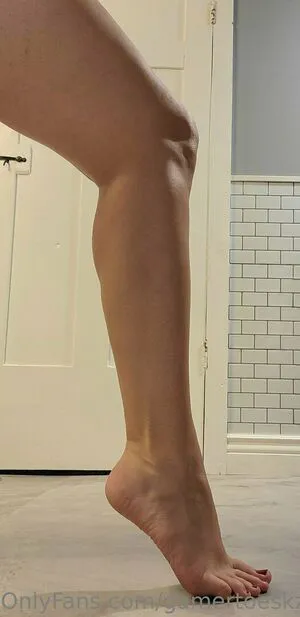 Gamertoeskz OnlyFans Leaked Free Thumbnail Picture - #5OHOdzGsRw