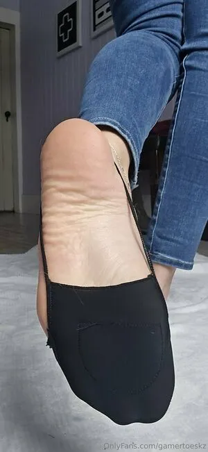 Gamertoeskz OnlyFans Leaked Free Thumbnail Picture - #to3ESeFOxN