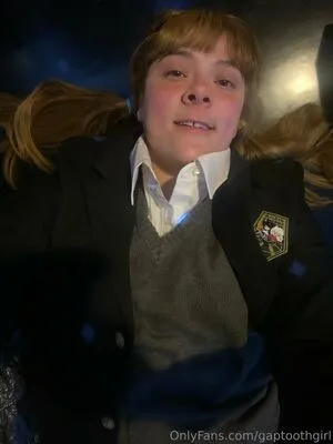 Gaptoothgirl OnlyFans Leaked Free Thumbnail Picture - #CkqpYqwBIi