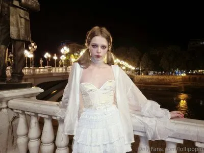 Gaptoothgirl OnlyFans Leaked Free Thumbnail Picture - #RErLUfAMl1